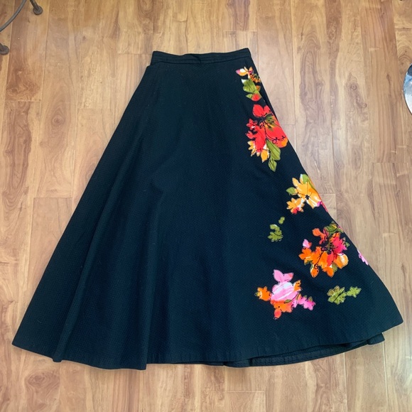 Vintage Union Label Black & Floral Appliqué A-Line Full Maxi Skirt - Picture 6 of 11